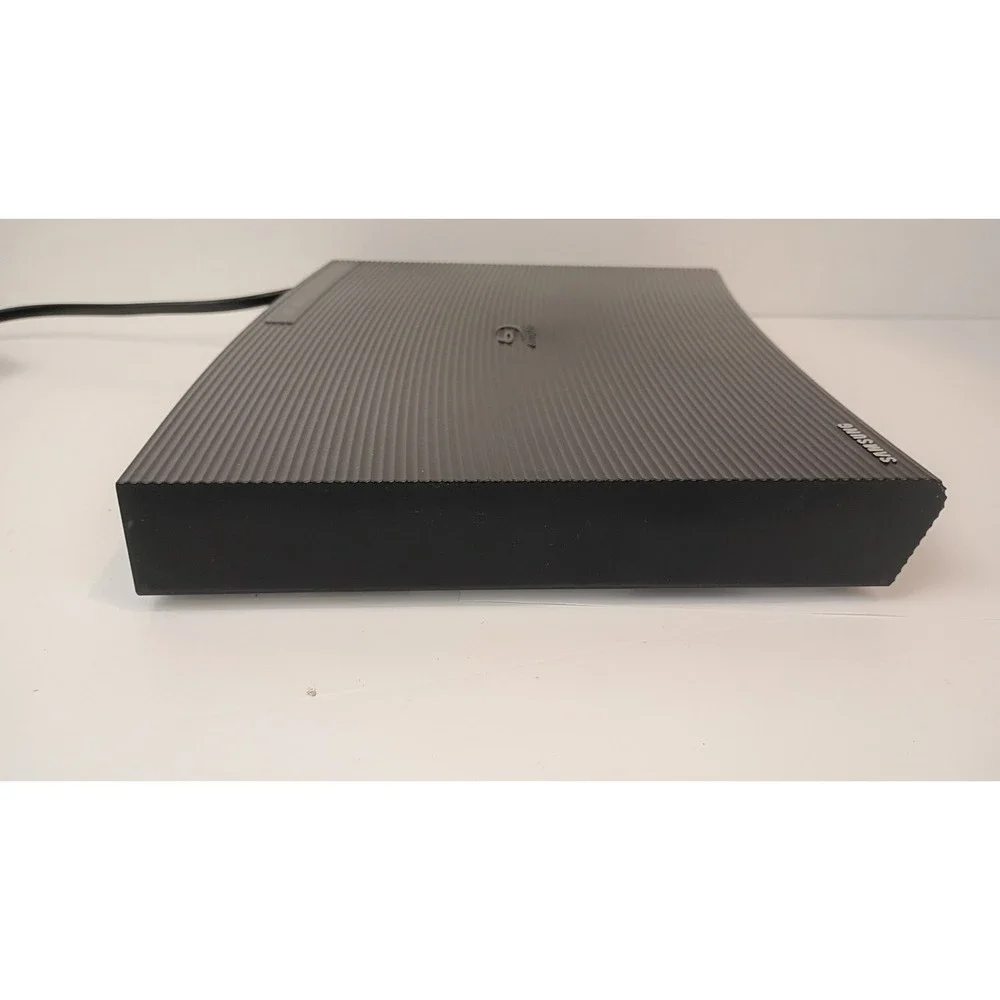 Samsung BD-JM57/ZA Curved Blu-Ray Disc DVD Player W/HDMI Cord Tested & Working